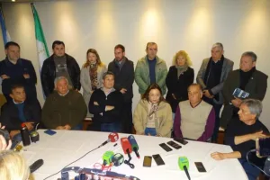 Intendentes peronistas exigen mayor coparticipación y piden reunión con Zdero