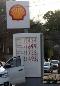 Aumentos imparables: Shell llevó el diésel premium a $1.733