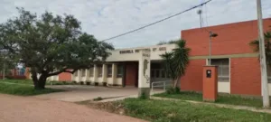 A punta de pistola asaltaron a una maestra en pleno dictado de clases