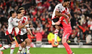 River pasó por penales con un gran Armani