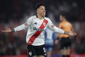 River goleó a Godoy Cruz 4-2: es puntero de su zona y la tabla anual