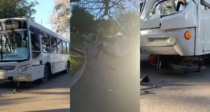 Dos jóvenes graves tras impactar en moto contra un colectivo