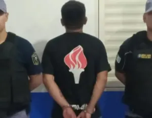 Jugaba al truco por plata, iba perdiendo y terminó a las piñas con su cuñado