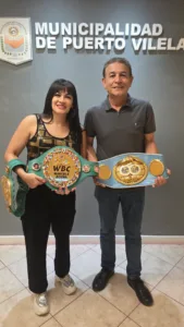 Vilelas recibe a una campeona del boxeo argentino