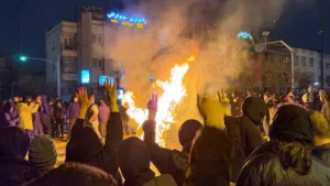 Irán muestra al mundo como EEUU e Israel conspiran en su territorio