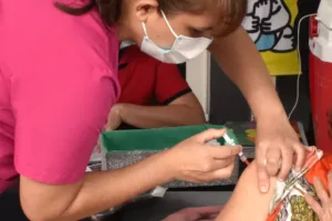 Recomiendan vacunarse contra la gripe antes del invierno